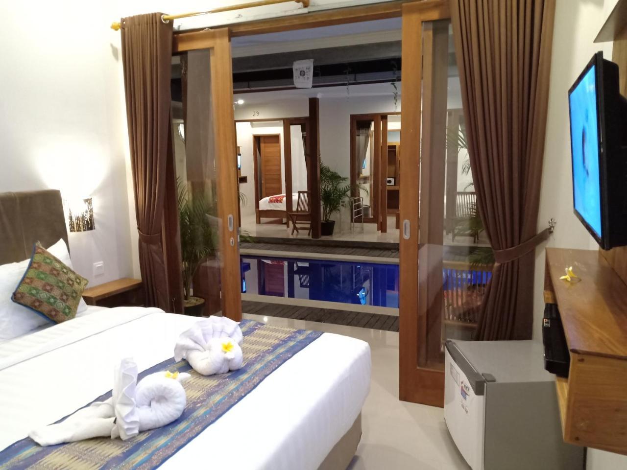 T & J Rooms スミニャック エクステリア 写真